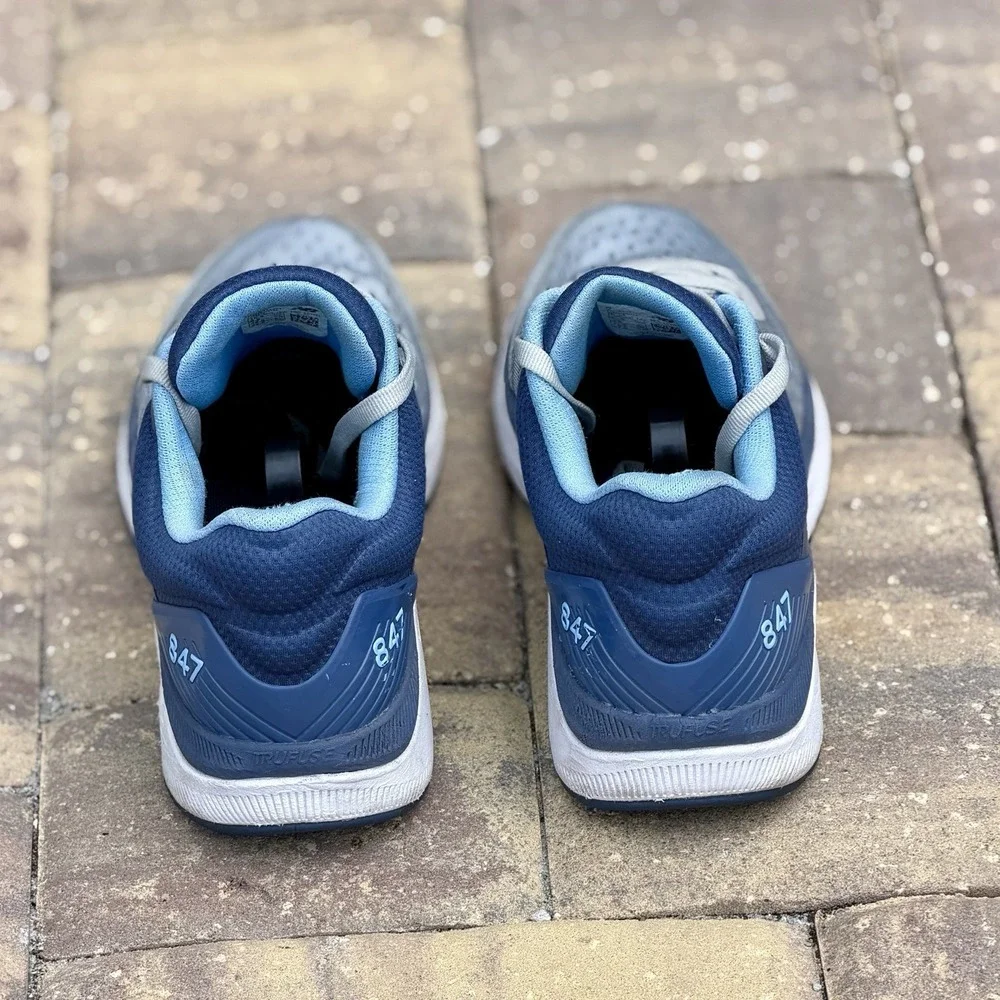 New Balance 847 v4 Shoes Womens 10.5 Blue Gray Walking Sneaker Mens 9‎ Running